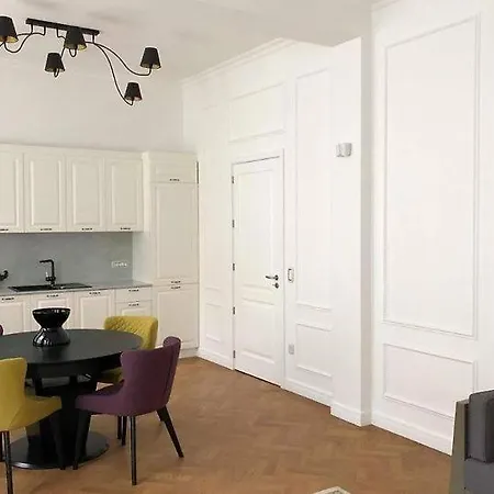 Top Center Luxury Апартамент Варна